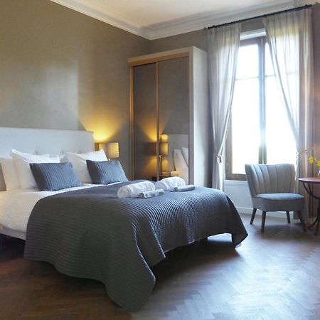 Chateau Breduriere Moutiers-sur-le-Lay Extérieur photo