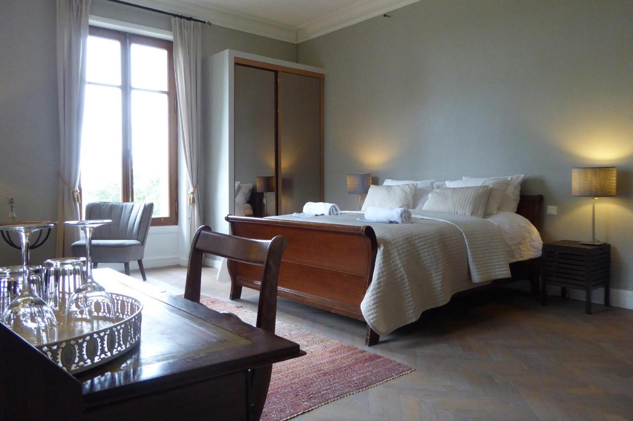 Chateau Breduriere Moutiers-sur-le-Lay Extérieur photo